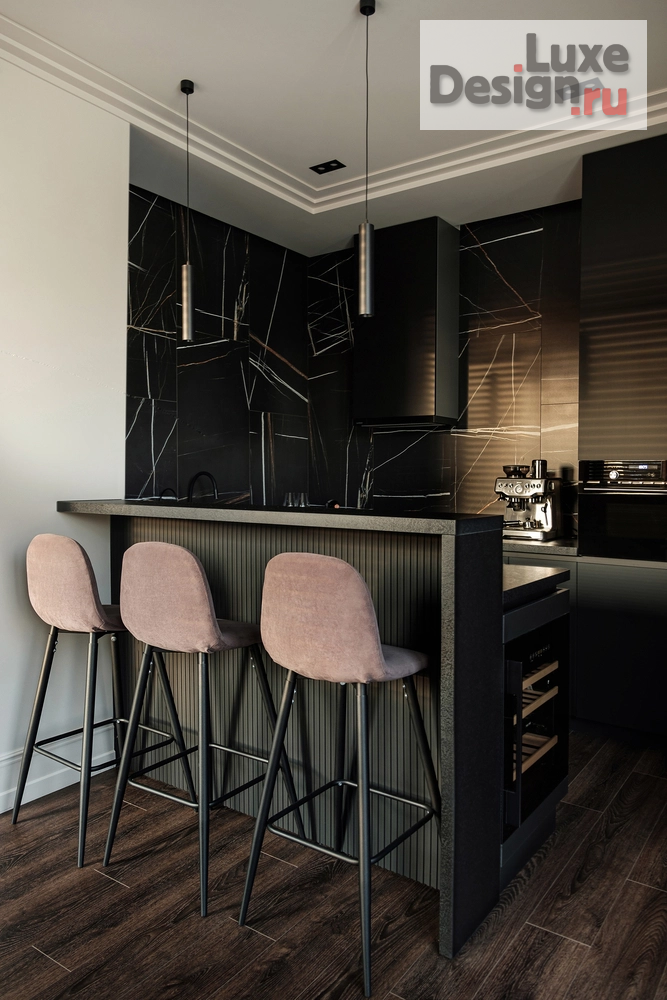 Дизайн интерьера четырехкомнатной квартиры "Интерьер в европейском стиле: пентхаус в центре Перми" (фото 36)