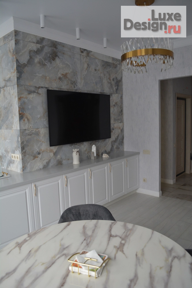 Дизайн интерьера трехкомнатной квартиры "Квартира для Прекрасной леди в ЖК Арсенал (г.Пермь)" (фото 3)